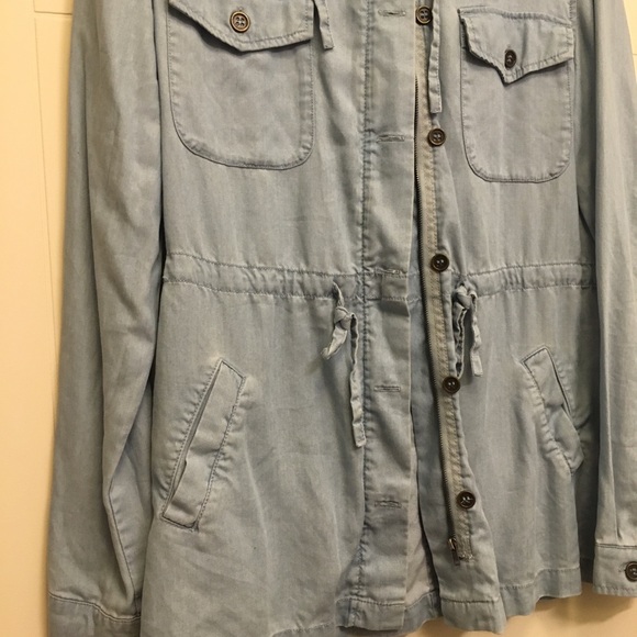 Light Denim Jacket - Picture 3 of 5